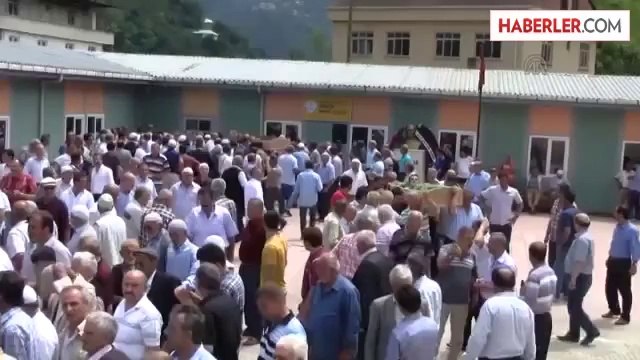 Trafik Kazasında Hayatını Kaybedenler Defnedildi