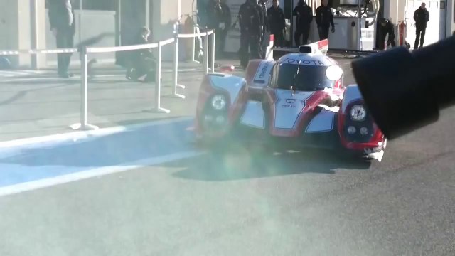 Bruit de moteur d'une Toyota Hybrid TS 030