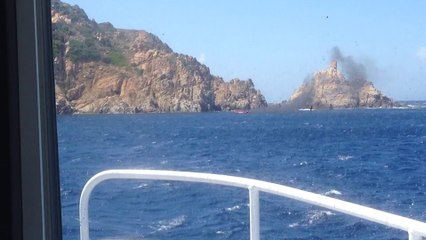 Un bateau de plongée explose au pied du phare de la Revellata à Calvi