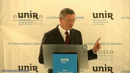 Gallardón: "La discapacidad jamás será causa legal de aborto"