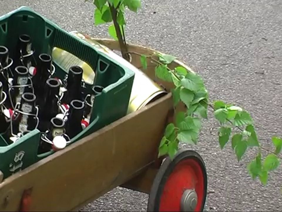 Vatertag - gekotzt wird spater%21 Himmelfahrt auf dem Lande%21