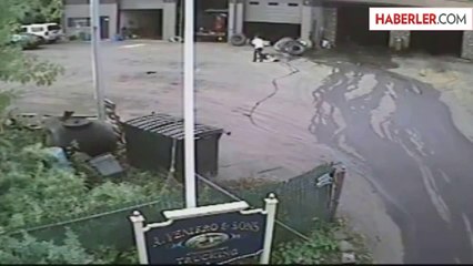 Lastik Bomba Gibi Patladı