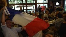 Francia: la tensione dei tifosi, poi la gioia
