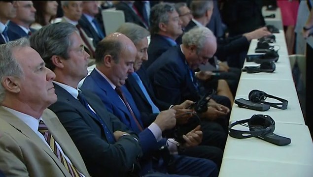 Schaüble apoya las reformas españolas pero subraya el reto del paro juvenil