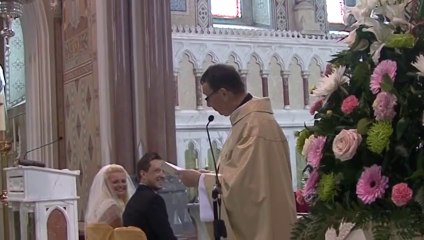 Big surprise for Bride and Groom...Chris and Leah Wedding 5 April 2014