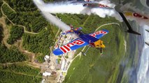 Amazing Aerobatic flying tricks with Red Bull Matadors