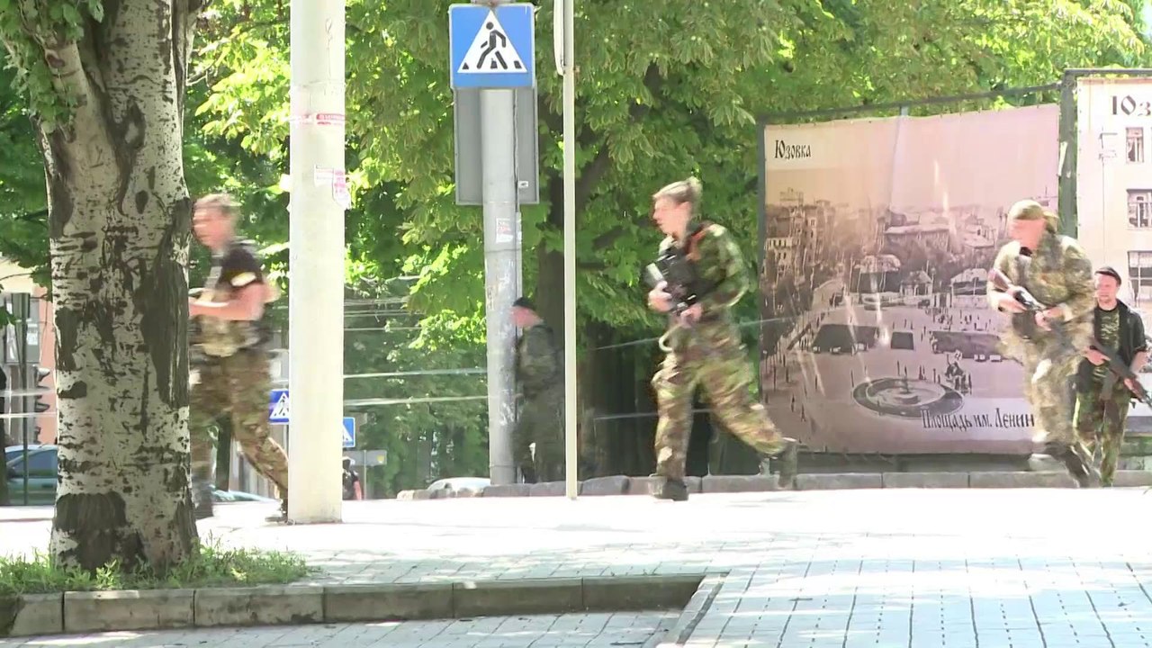 Ukraine: offensive relancée contre les rebelles