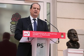 J-C Cambadélis inaugure l'exposition «Jaurès, le parcours»