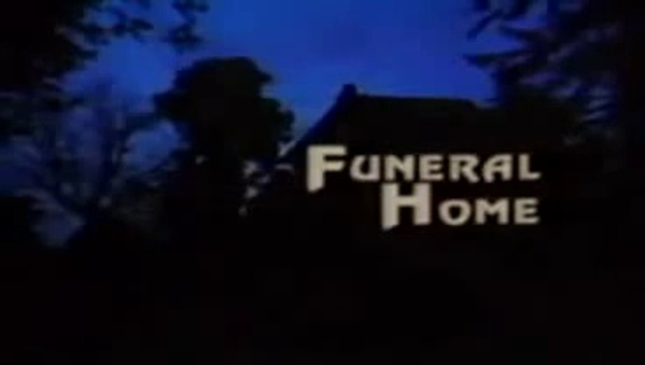 Funeral Home - 1980 - Official Trailer
