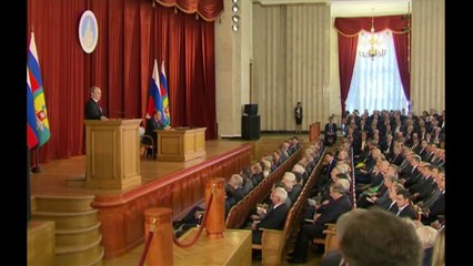 Ukraine: Poutine accuse Porochenko pour la guerre à l'Est