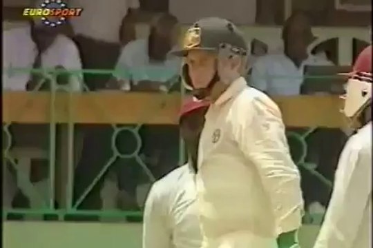 Carl Hooper UNREAL DOOSRA vs Mark Waugh 1991 4th test Barbados_x264