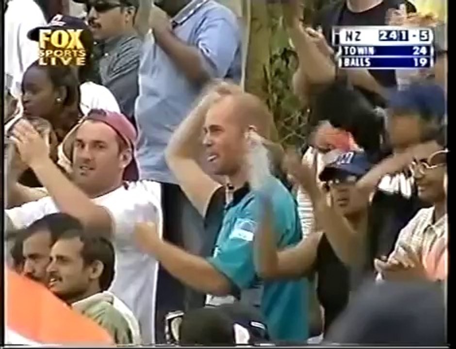 Chris Cairns 102 vs India 2000 #Legendry