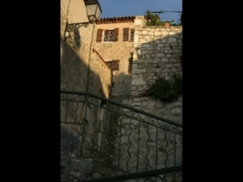 Vidéo Mons en Provence