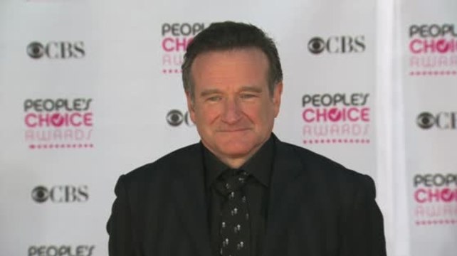 Robin Williams Checks Into Rehab