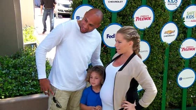 Hank Baskett Cheating Rumors Intensify as Transgender Accuser Talks, Kendra Flushes Ring