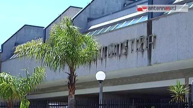 TG 30.06.14 Brindisi, stop alle minigonne in tribunale