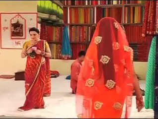 Diya Aur Baati Hum : Who is blackmailing Meena ?