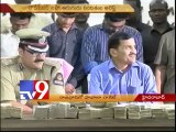 Hawala racket busted in Hyderabad, 2 Crore seized