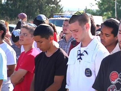 Jeunes retrouvés morts: les Israéliens divisés sur la riposte - 02/07