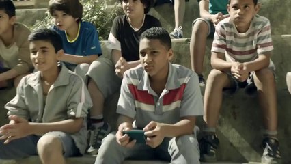 Leo Messi vs Kids..lolx