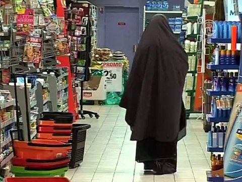 Европейский суд оставил в силе запрет на паранджу