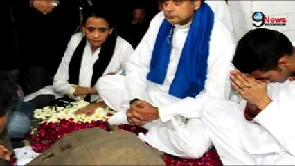 Sunanda death: Doc alleges pressure, Tharoor seeks definitive conclusion