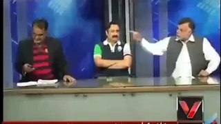 Real Fight Between Ibrahim Mughal and Mian Marghoob of PMLN in Live Show