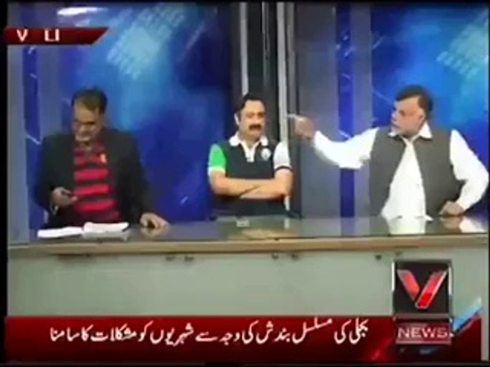 Real Fight Between Ibrahim Mughal and Mian Marghoob of PMLN in Live Show