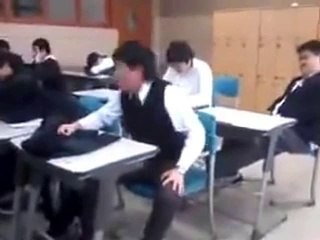 fun..desi study style in pakistan now in Europ class room