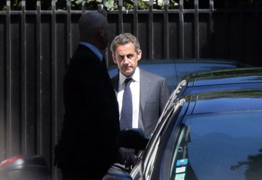 Mise en examen de Sarkozy : les députés UMP divisés