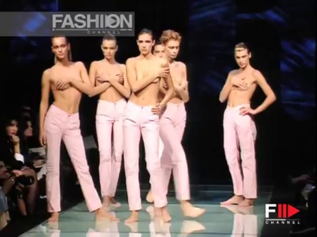 Gianfranco Ferré Spring Summer 1997 Topmodels Topless" by Fashion Channel -  video dailymotion