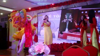 Xuân Quê Tôi - Cẩm Ly