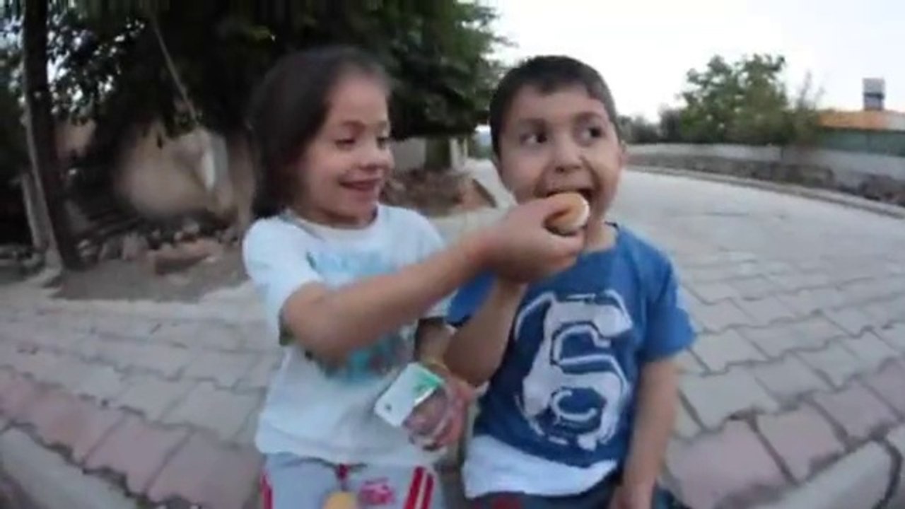 15 Lirayla Kaç Çocuğu Mutlu Edebilirsiniz?