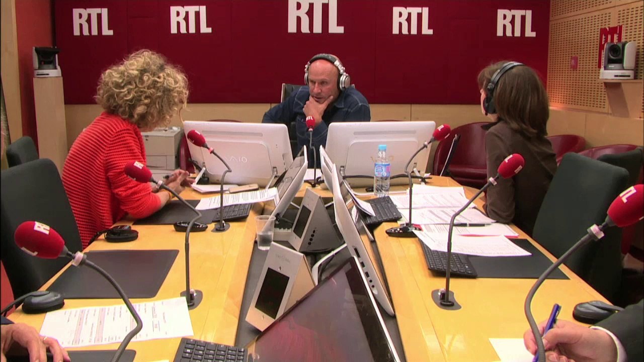 Alba Ventura : "Nicolas Sarkozy envoie des uppercuts à Hollande, Taubira et Valls"