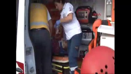 Sarıyer'de feci kaza: Araçta acılar içinde kıvrandı