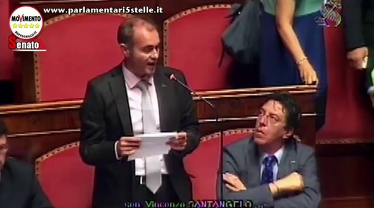 Santangelo (M5S): "Sandro Gozi rinunci al doppio incarico!" - MoVimento 5 Stelle
