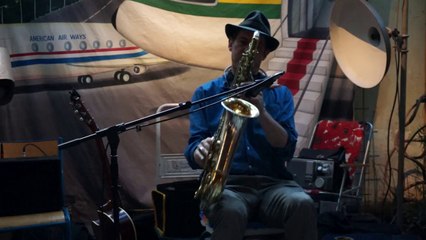 Concert de Rob Armus le 29 juin 2014 à Paris (chanson 1 sur 18)