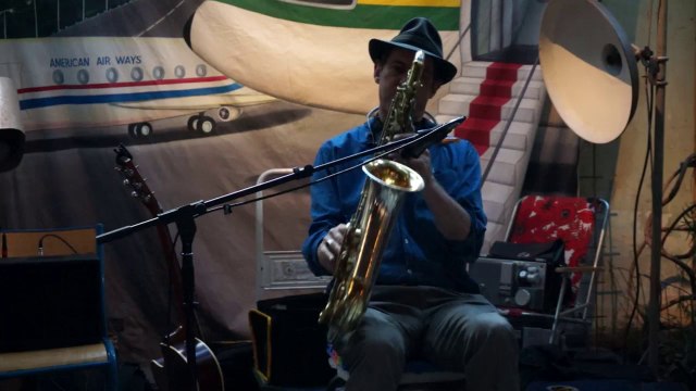 Concert de Rob Armus le 29 juin 2014 à Paris (chanson 1 sur 18)