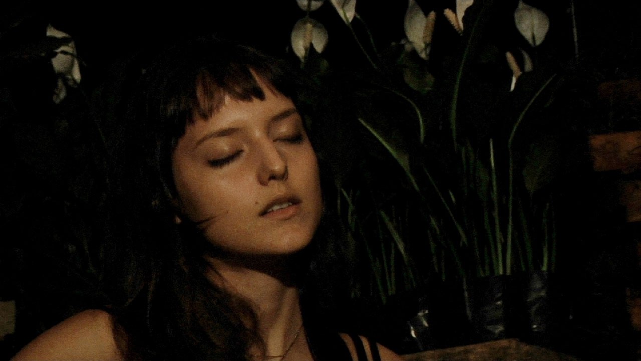 Mallu Magalhaes - Sambinha Bom I A Take Away Show