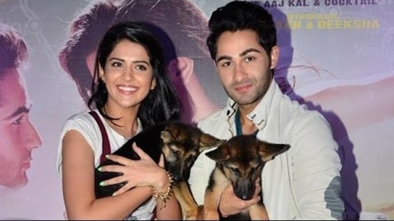 Armaan Jain & Deeksha Seth Promote 'Lekar Hum Deewana Dil' @ PVR ECX !