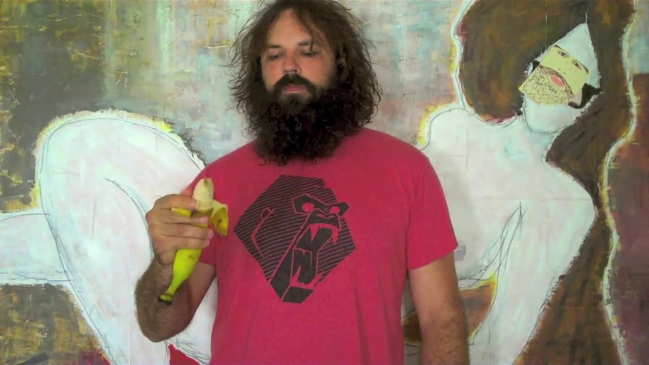 Peel A Banana With One Hand