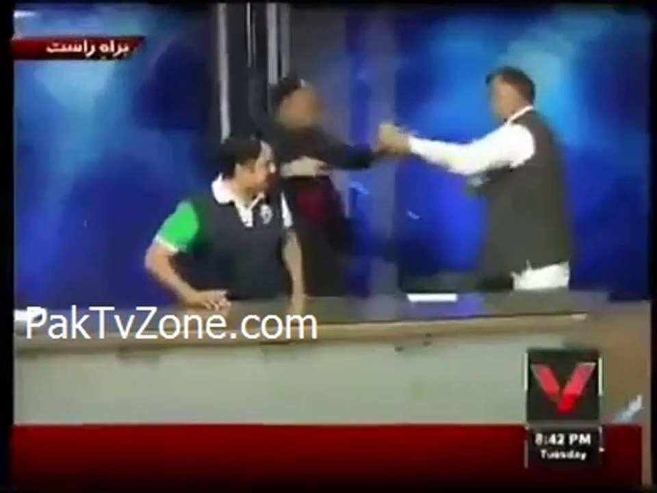 Fight between Ibrahim Mughal and Mian Marghoob of PMLN in a Live Show