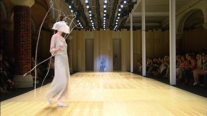 Desfilada Natalie Capell Juliol 2014