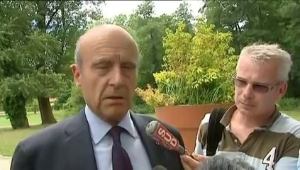 Mise en examen de Sarkozy : Juppé dénonce une "mise en scène très théâtrale"