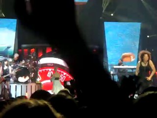 P!nk - F-ing Perfect (end)