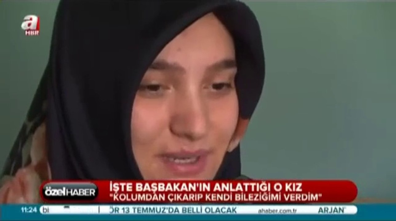 Iste Basbakan'a bilezik veren kiz! - TEMS NEWS - CT