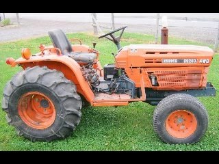 Kubota B9200HST Tractor Operator Manual DOWNLOAD