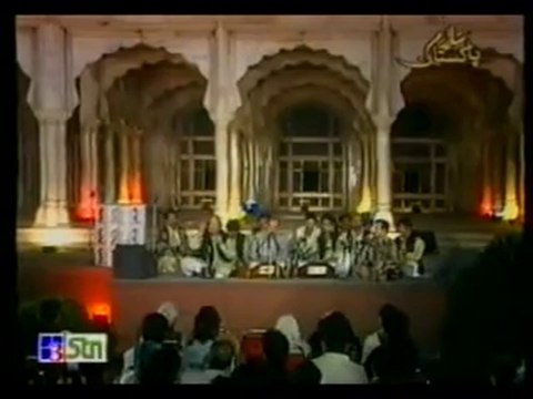 NUSRAT FATEH ALI KHAN LIVE Sahib Teri Bandi Haan