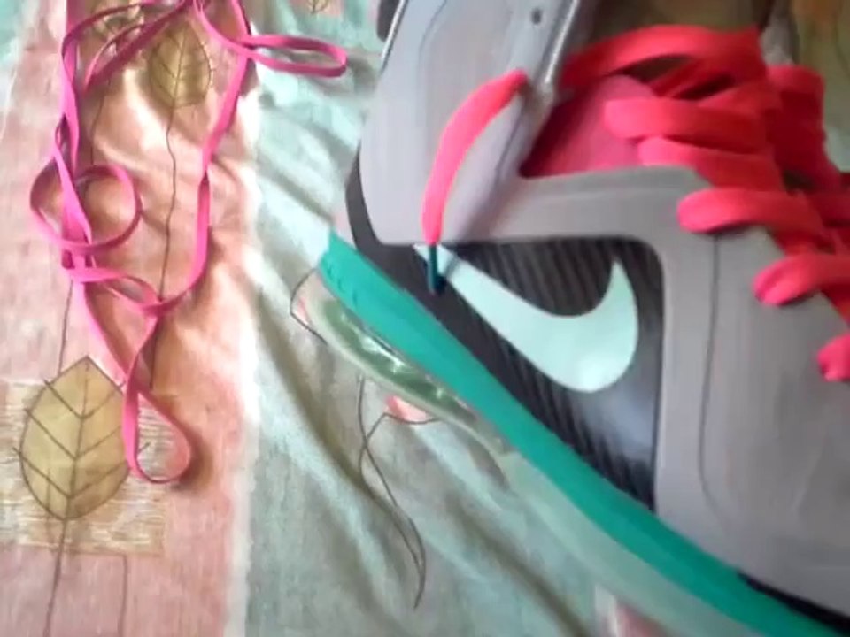 Fix update New laces for Lebron 9 South Beach and finished look Air Yeezy 2 Review