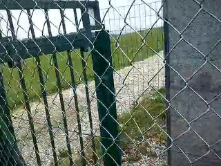 TOUCHE PAS A MON POTE !